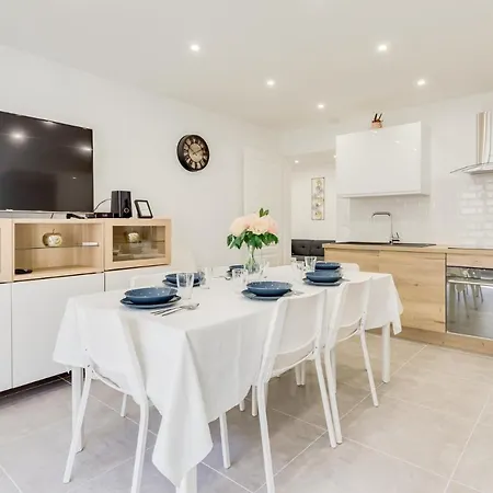Apartment Gare St Charles Vieux Port 10 Personnes